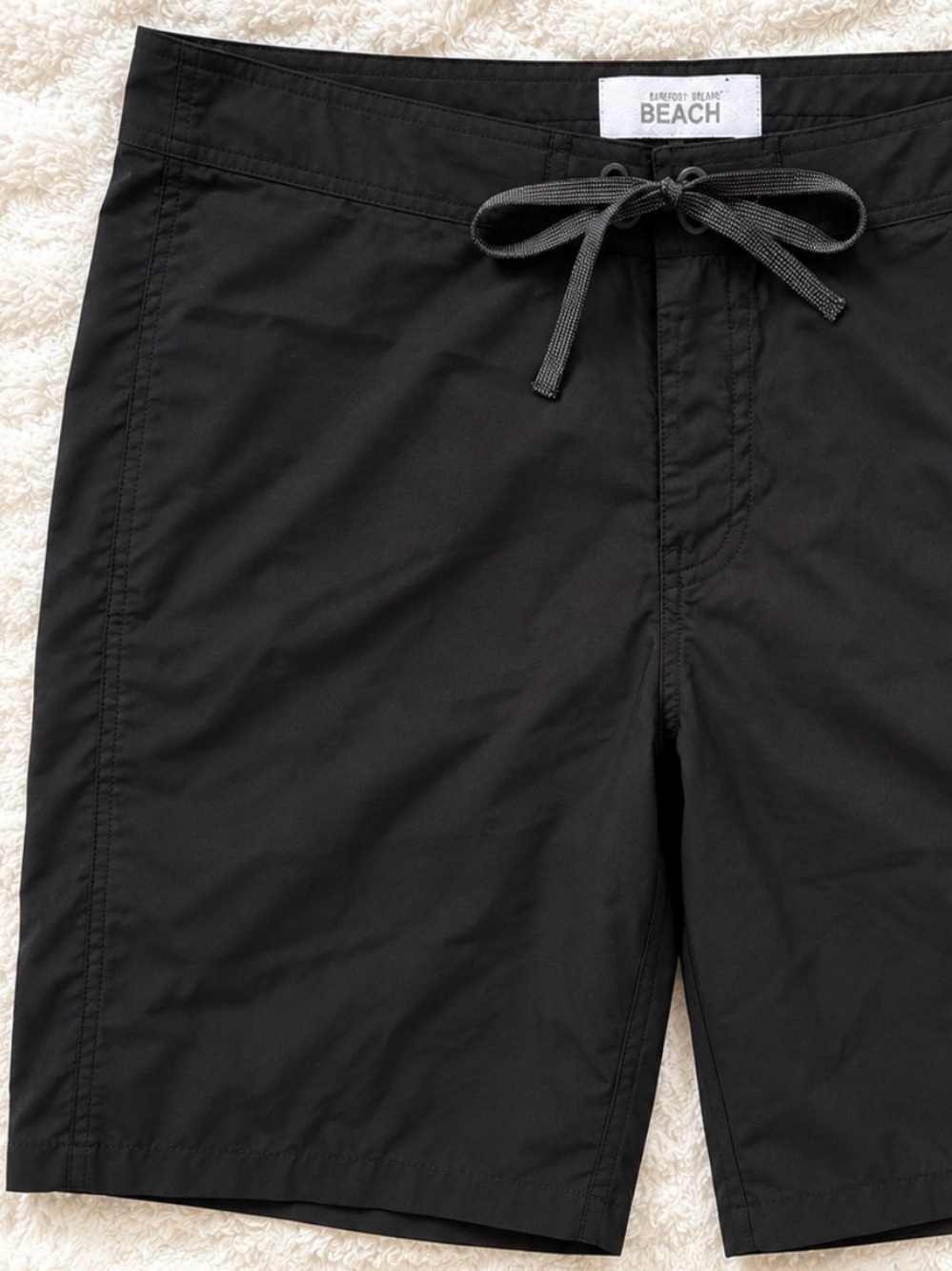 *NWT* Barefoot Dreams Men’s Tie Boardshort in classic black, size Large